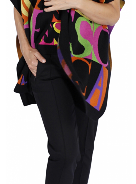 Cape zwart met kleurige letters