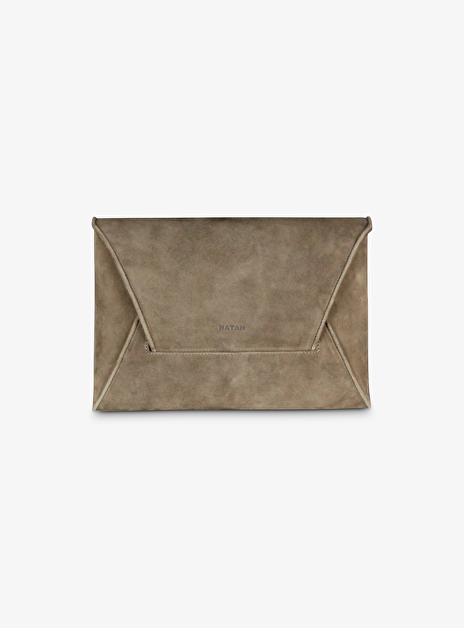 Tas envelop clutch suede olijfgroen
