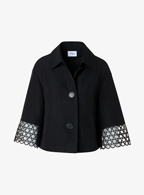 Blazer zwart met kant patroon aan mouwen