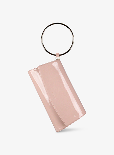Tas clutch lak poederroze met gouden ring