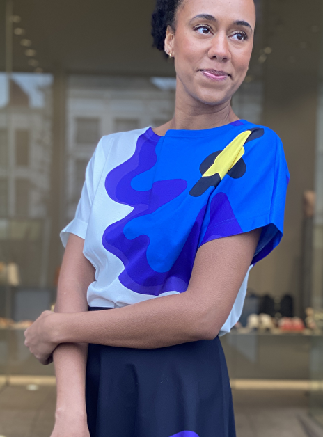 Shirt wit met bloem dessin