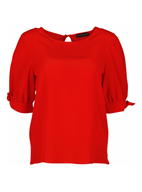 Top rood zijde met pofmouw