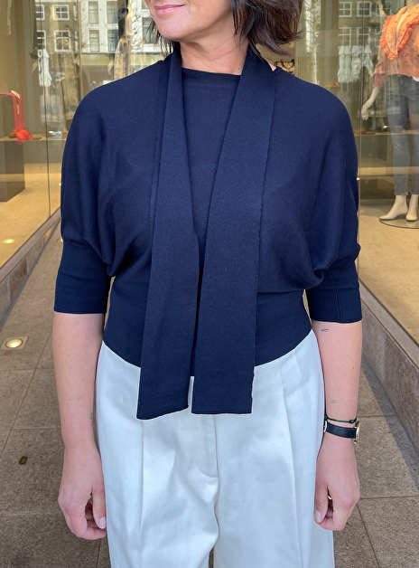 Pull nougat met shawl kraag marine