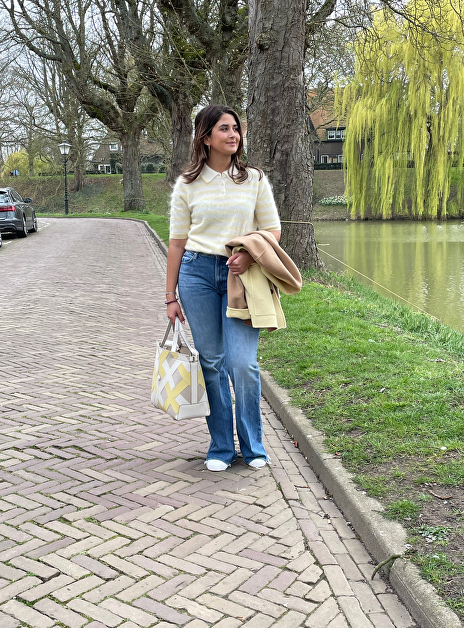 Pull polo selva streep off white geel