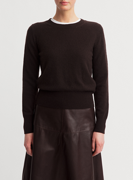 Pull neris donkerbruin ronde hals