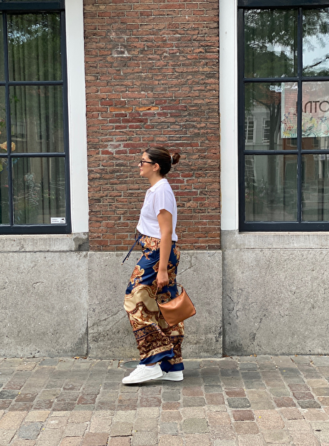 Pantalon aster blauw zijde dessin