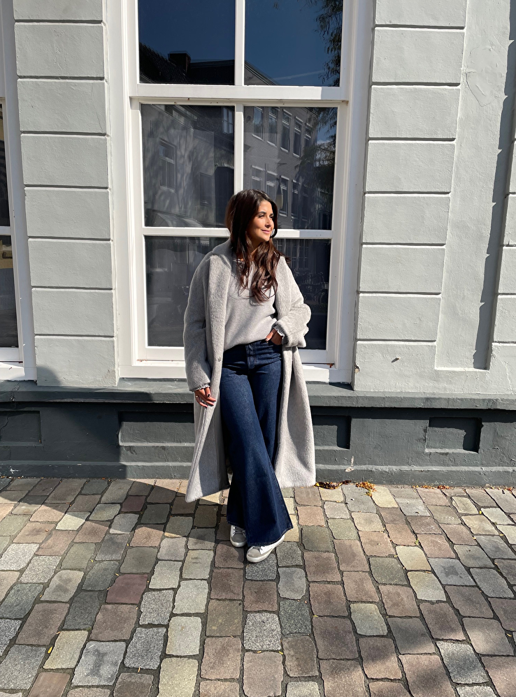 The Maxmara Giorgia in grey...