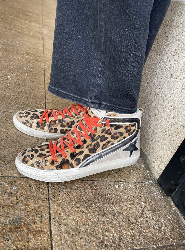 Leopard meets orange