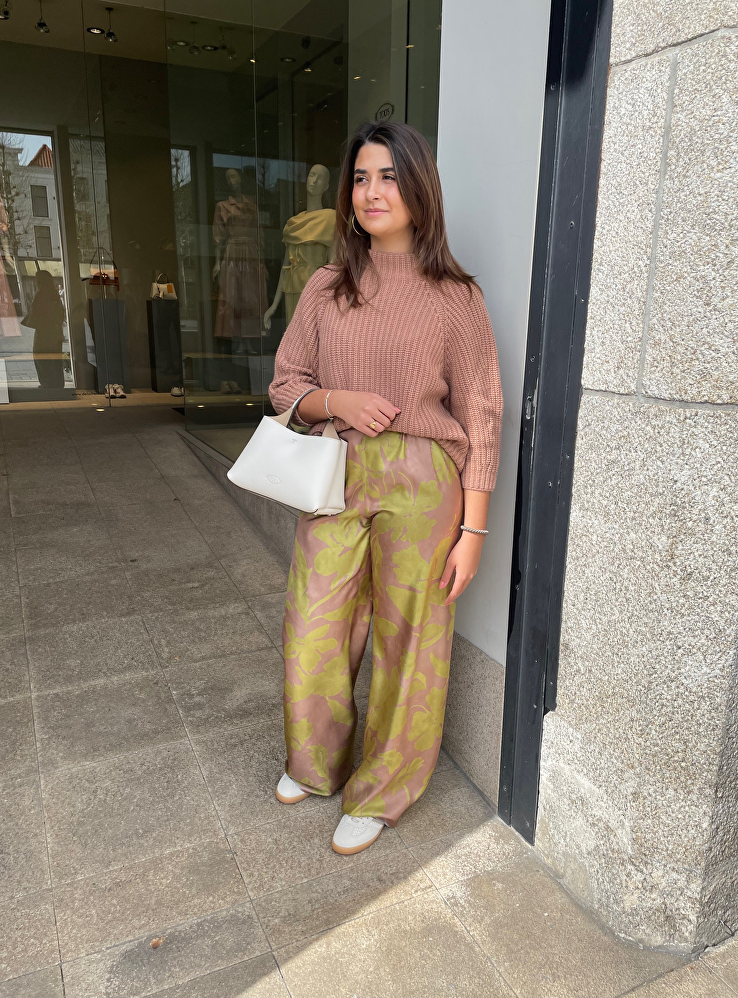 Pink green combination